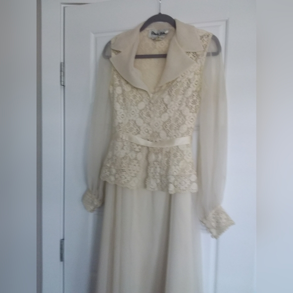 Frank Usher vintage wedding two piece gown - Picture 2 of 8